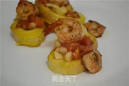 Make French bread with apple pepper shrimp step 11