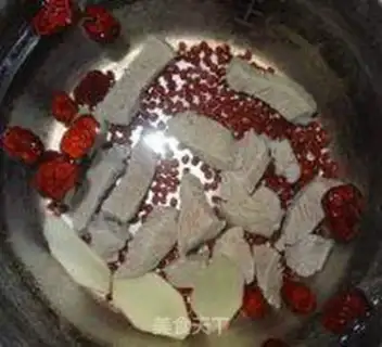 Make Soy beef soup step 2