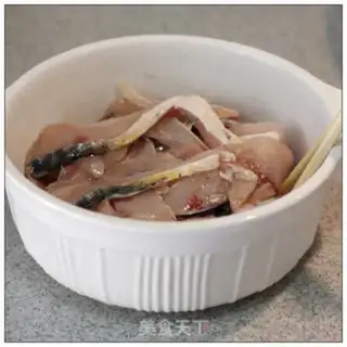 Make Spicy fish step 1