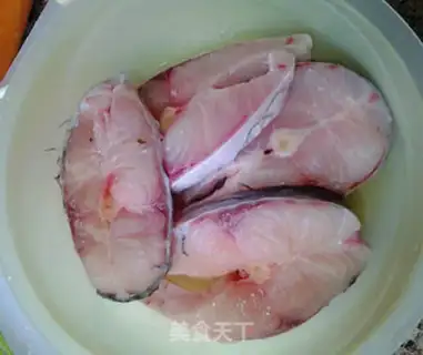 Make Vacuated grassfish step 1