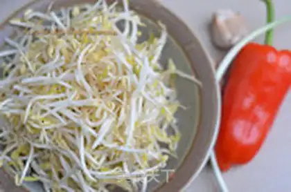 Make Jealousy bean sprouts step 0