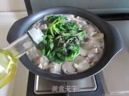 Make Spinach mushroom ostrich soup step 8