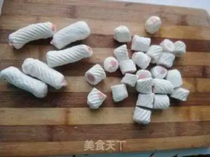 Make Precious fish rolls white step 0