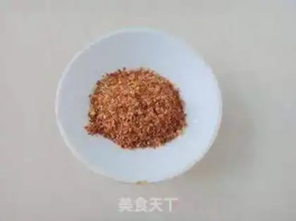 Make Precious fish rolls white step 2