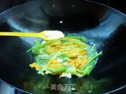 Make Pumpkin step 5