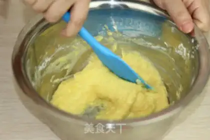 Make Lollipop cake step 1