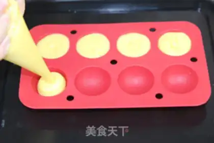 Make Lollipop cake step 3