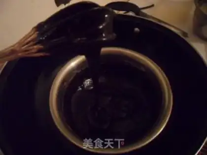 Make Classic chocolate cake step 14