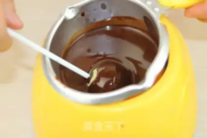 Make Lollipop cake step 8