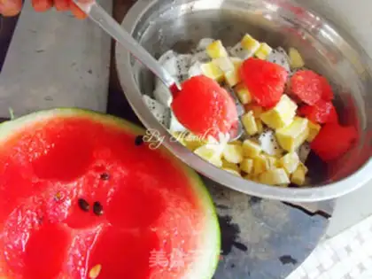 Make Yogurt fruit salad step 2