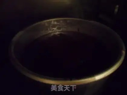 Make Classic chocolate cake step 17