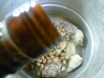 Make Peanuts burn pigs