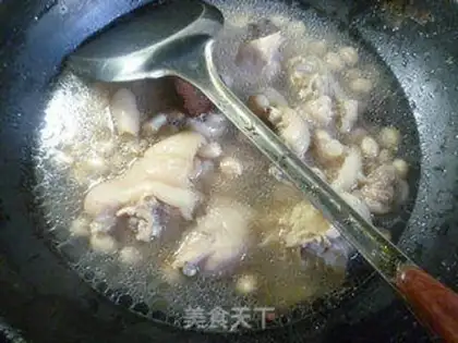 Make Peanuts burn pigs