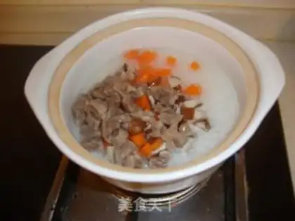 Make Mushroom beef congee step 4
