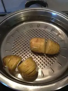 Make Spicy-eat cheese and potatoes step 1