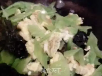 Make Eggs fried step 6