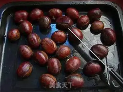 Make Cracker candy and chestnuts step 1
