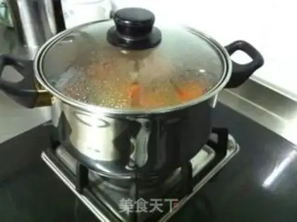 Make Cracker carrot bone soup step 6