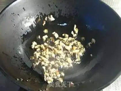 Make Gold egg fried rice step 4