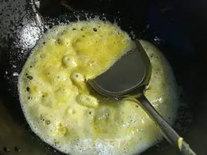 Make Gold egg fried rice step 7