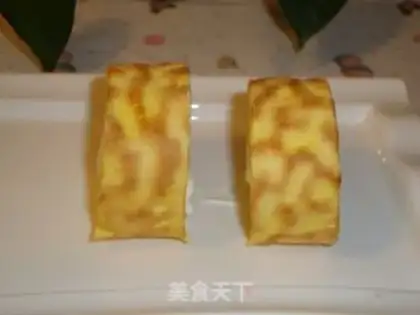 Make Tiger cake roll step 30