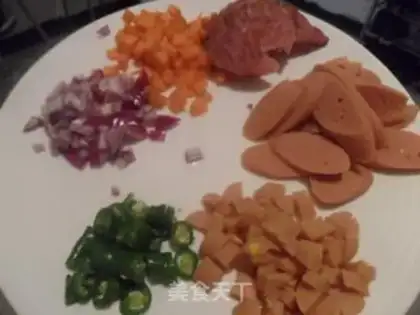 Make What a ham pizza step 3