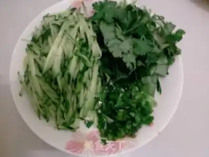 Make Hot noodles step 1