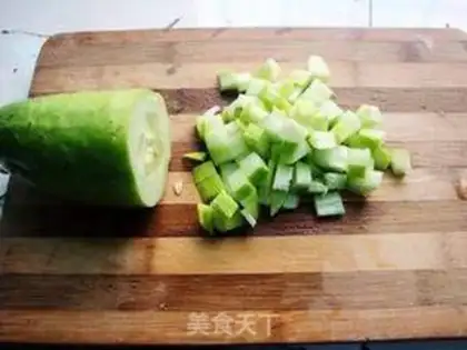 Make Sesame cucumber juice step 1