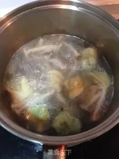 Make Spinach pork and pork soup step 14