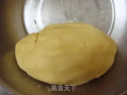 Make Sweet panda cookies step 4