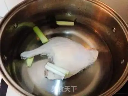 Make Old duck fan soup step 1