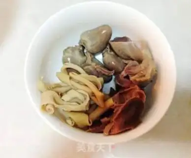 Make Old duck fan soup step 6