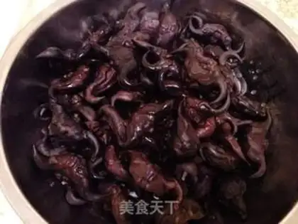 Make Little Milicon Point congee step 1