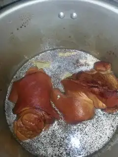 Make Ice-cracked elbows step 3