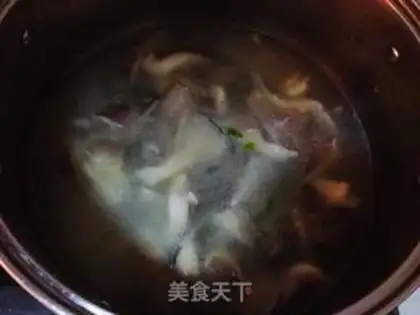 Make Mushroom egg soup step 5