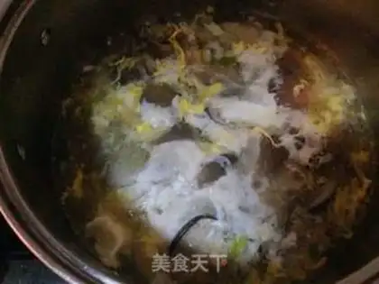 Make Mushroom egg soup step 8