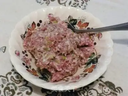Make Take the roasted meat and eggplant step 0