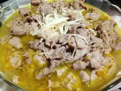 Make Sour soup needle, fat cow step 5