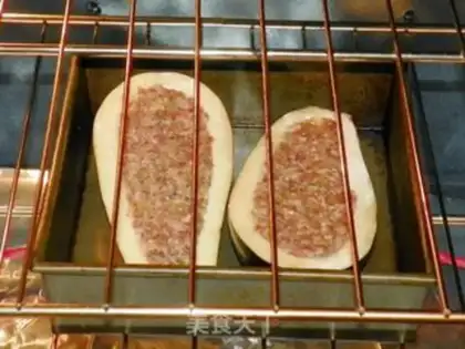 Make Take the roasted meat and eggplant step 5