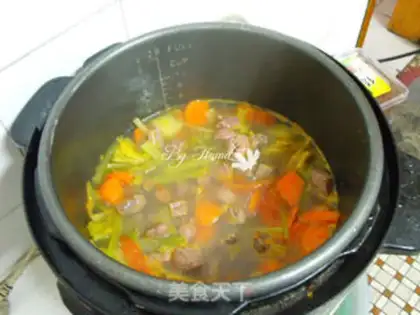 Make The borscht step 4