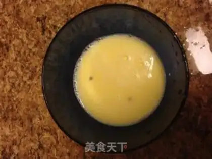 Make Slipped meat and eggs step 1