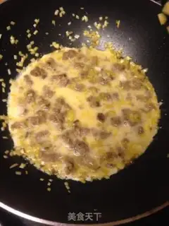 Make Slipped meat and eggs step 5