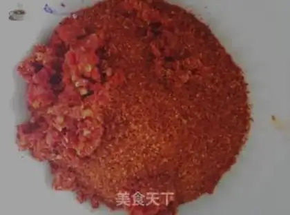 Make Spicy red oil step 2