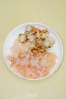 Make Seafood Italy Noodles step 1