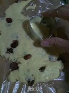 Make Cranberry scon step 6