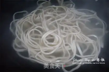Make Onion noodles step 3