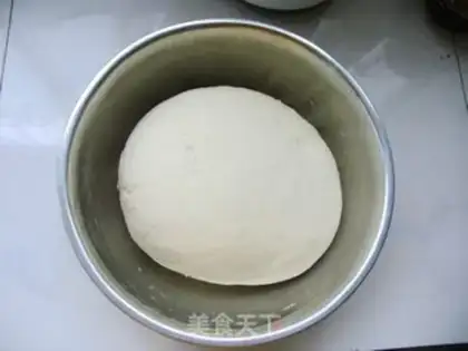 Make Pretzel rolls step 5