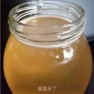 Make A tea with honey step 1