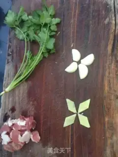 Make Pelican mouth mushrooms step 2