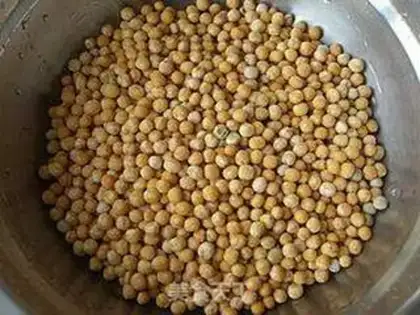 Make Tomato pea yellow step 1